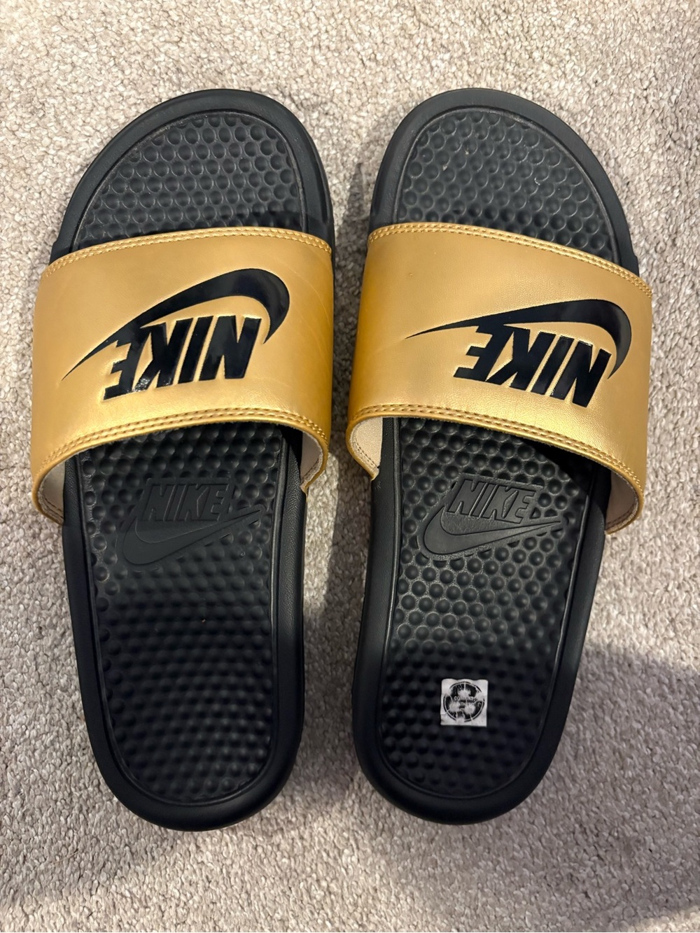 Nike Women's Benassi JDI Slides